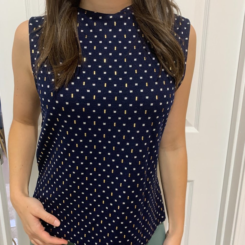 St. John Sleeveless Women's Top